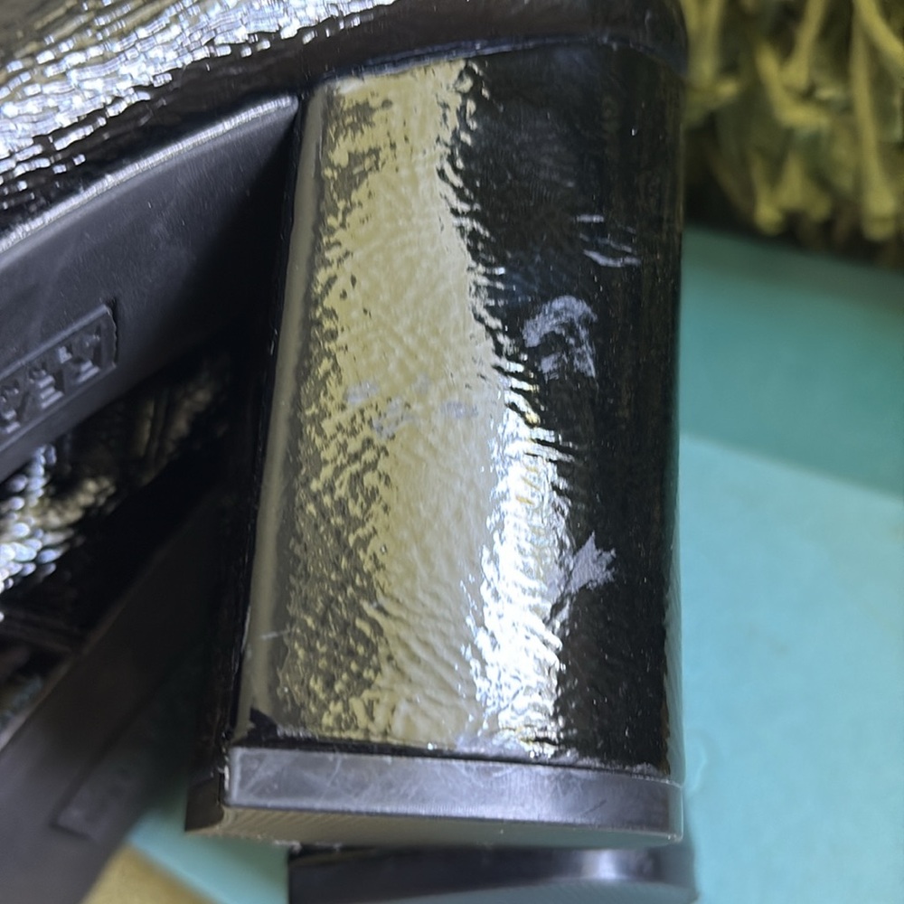 Kenneth Cole Corrine Black Patent Ribbon Booties never worn 3.5” block heels - Picture 8 of 9